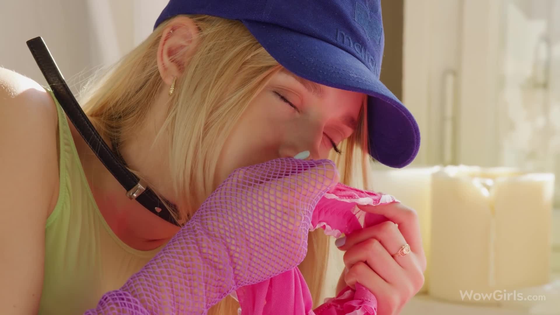 Hai em người yêu xinh onlyfan cắt kéo với nhau